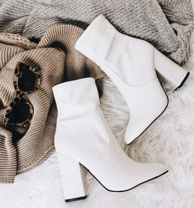Белая обувь зимой — эффектный тренд сезона 4